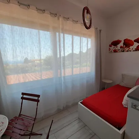 Capo Al Piano Nocleg ze śniadaniem 3*