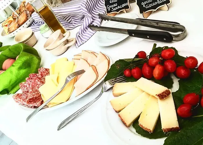 ベッド・アンド・ブレックファスト Capo Al Piano マルチャーナ・マリーナ